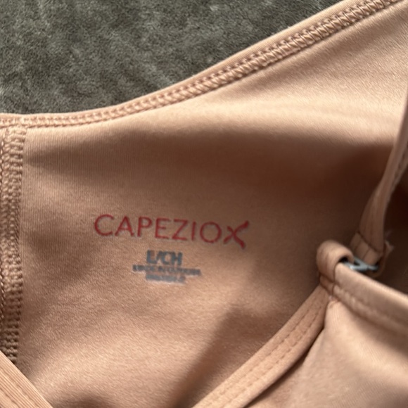Capezio nude leotard. Adjustable straps. Full bottom. Color- dark nude. Size- LC - Picture 5 of 5